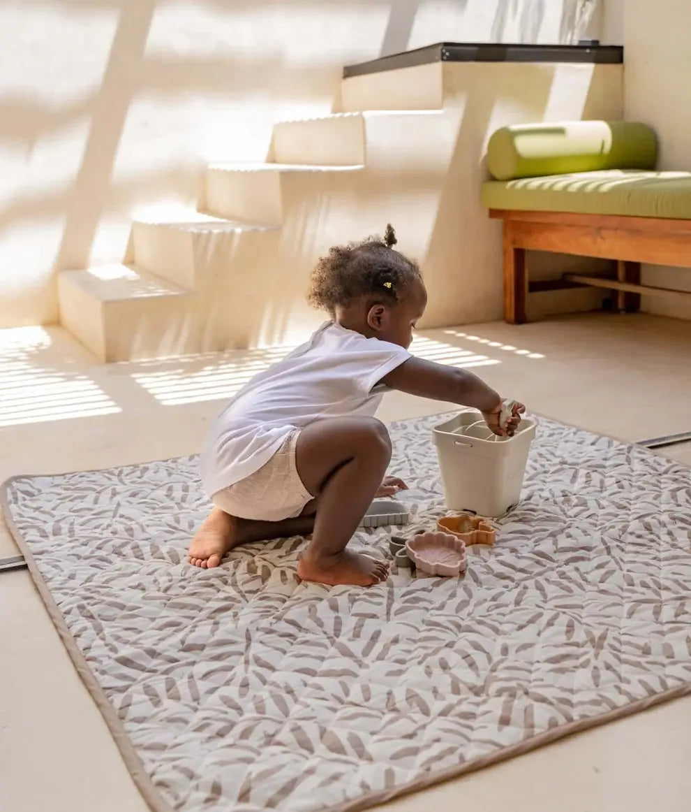 Indoor/outdoor water resistant portable playmat: Stone