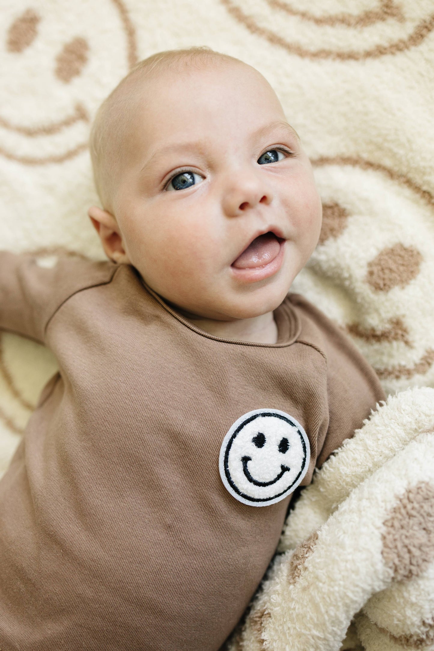 Lounge Set | Smiley Mocha: Baby 3-6M