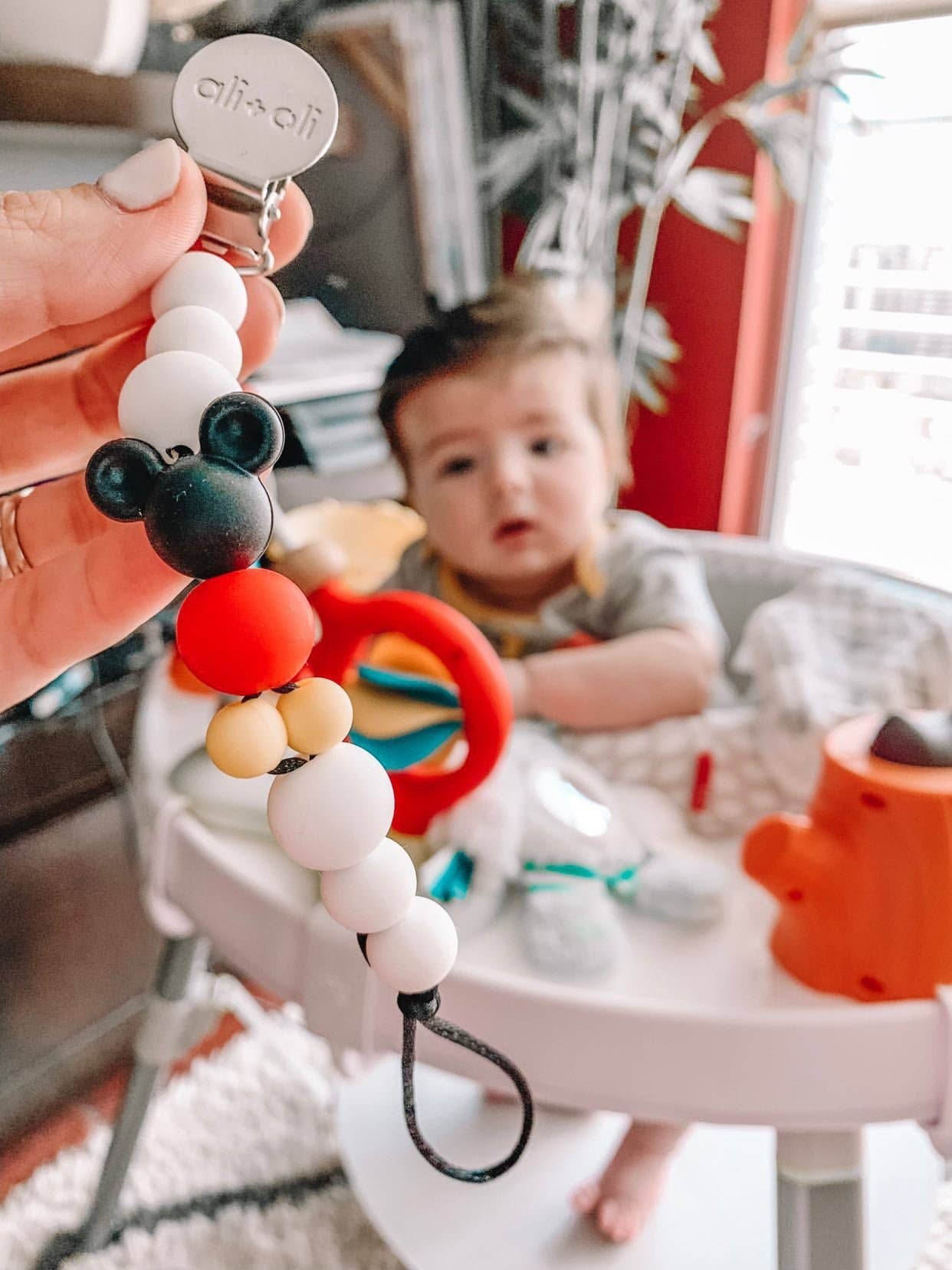 Ali+Oli Silicone Pacifier Clip (Mouse)