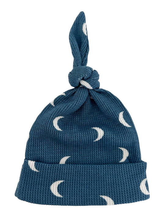 Organic Waffle Knot Beanie, Midnight Moon: 0 - 3 mo.
