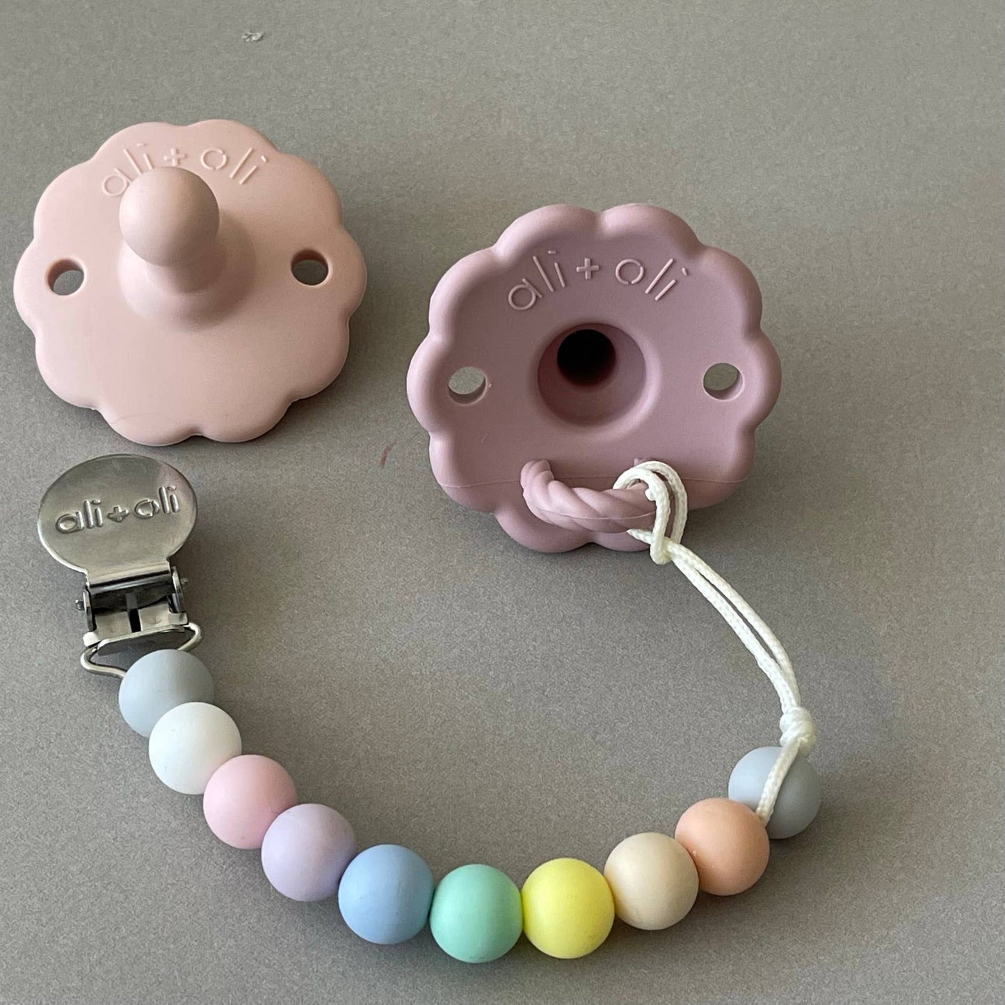 Pacifier Set Flower (Blush & Pink)